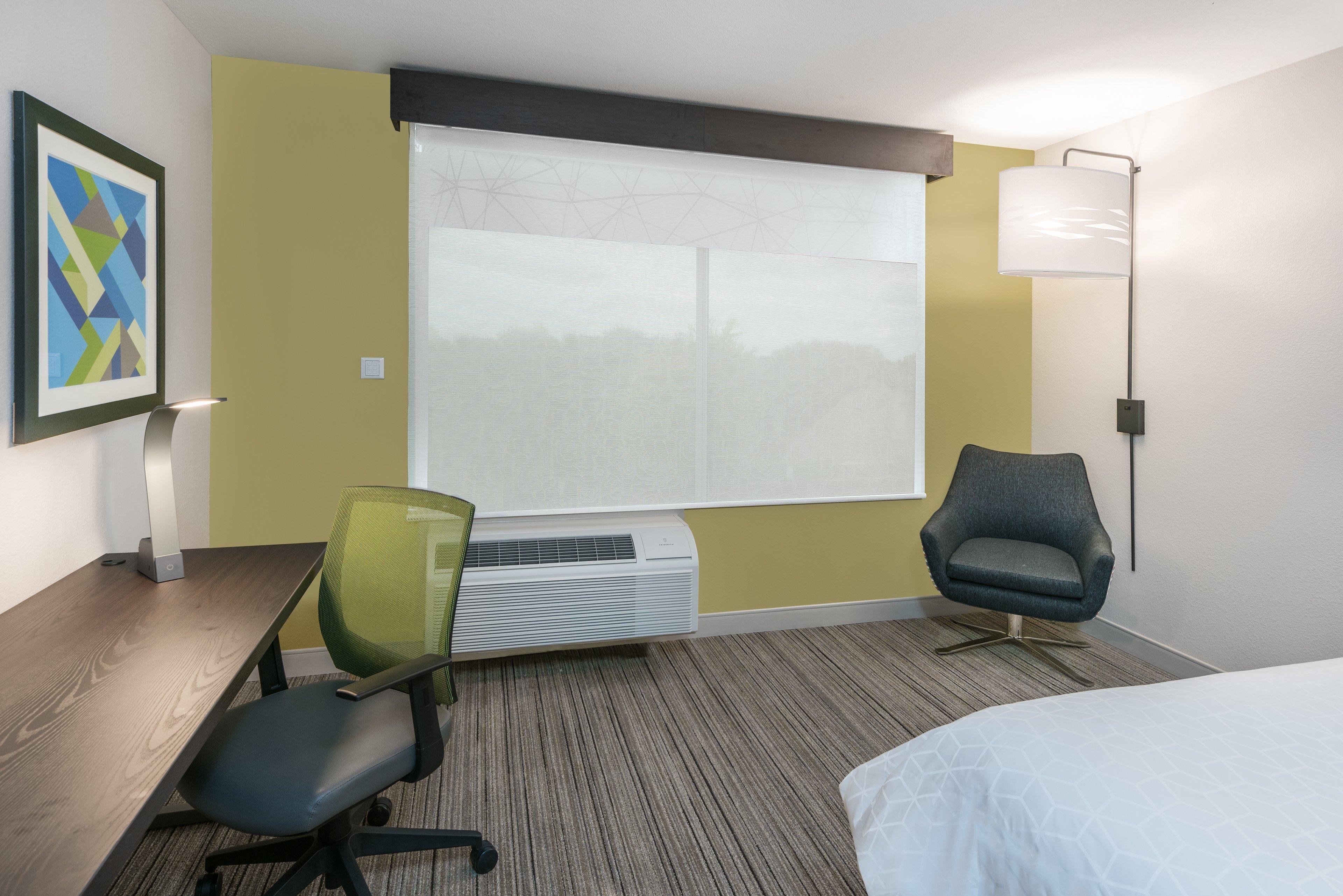Holiday Inn Express & Suites- Sugar Land Se - Missouri City By Ihg Екстериор снимка